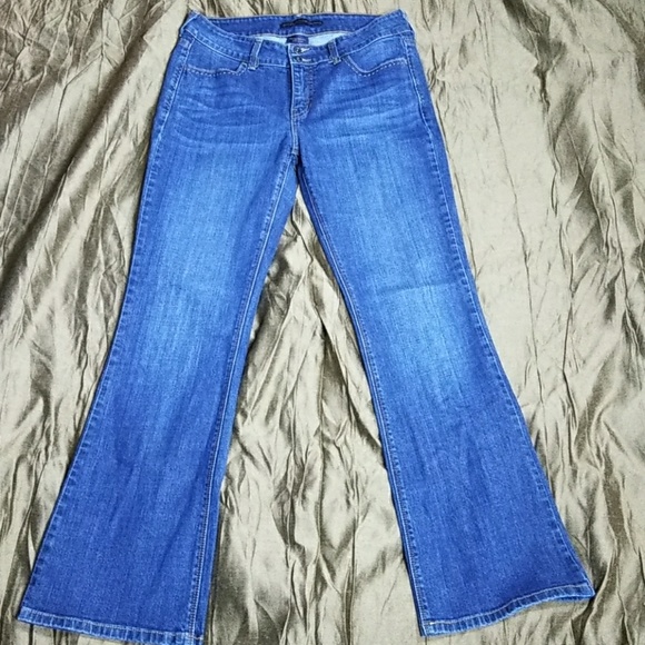 levi's 526 slender boot cut jeans
